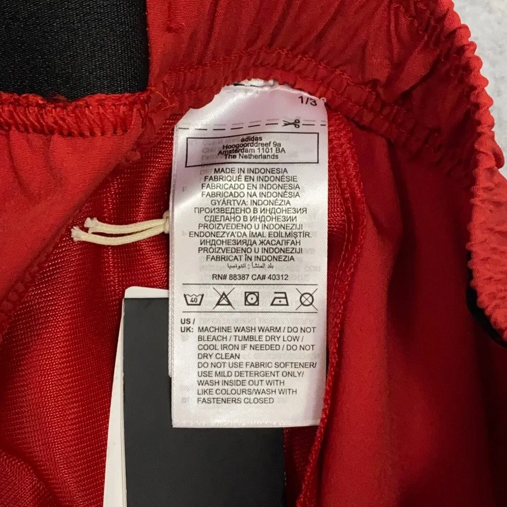 Adidas Axis Woven 4.0 Mens Sz M Red Zip Pocket Running Training Shorts 5